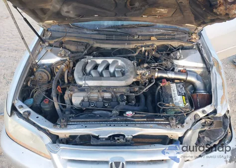 2001 Honda Accord 3.0 Lx from USA, damaged, VIN 1HGCG16441A073314